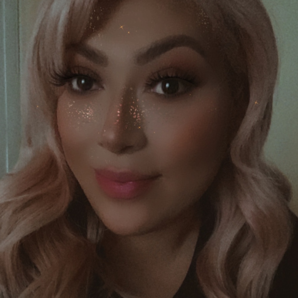 Meet your Posher, Nadine